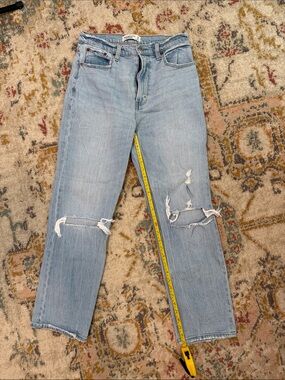 Abercrombie & Fitch Light Ankle straight ultra high rise Jeans size 6/28 Long